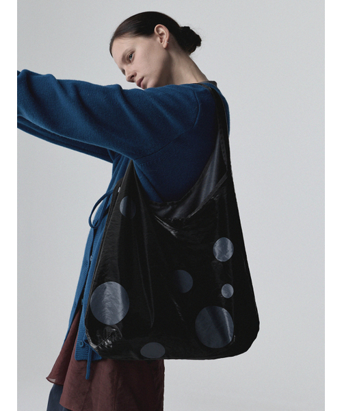 ACOC(アコック)の「Dot Bubble Bag_Glossy Black(ショルダーバッグ・レディース・その他・FREE)」の1枚目の写真