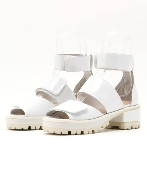 Jeffrey Campbell(ジェフリーキャンベル)の「マジックテープベルト厚底サンダル(サンダル・レディース・ホワイト・36/37/35/39)」の1枚目の写真