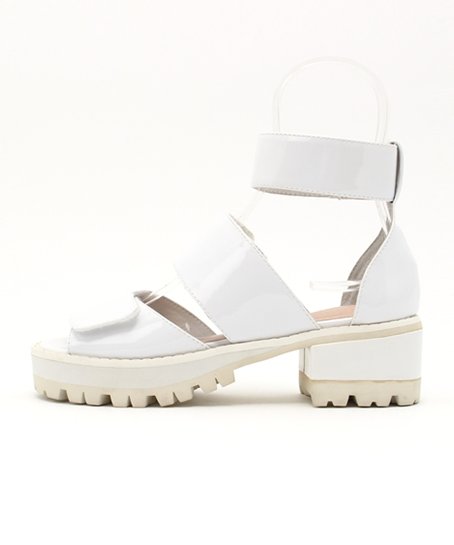 Jeffrey Campbell(ジェフリーキャンベル)の「マジックテープベルト厚底サンダル(サンダル・レディース・ホワイト・36/37/35/39)」の2枚目の写真