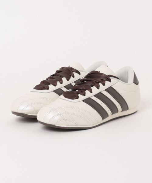 adidas(アディダス)の「ADIDAS アディダス adidas TAEKWONDO LACE W アディダス テコンドー レース HQ7583 ABC-MART限定 *OFFW/BROW/BROW(スニーカー・レディース・ホワイト・22.5cm/23.0cm/23.5cm/24.0cm/24.5cm/25.0cm/25.5cm)」の2枚目の写真