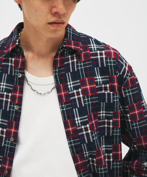 JOURNAL STANDARD（ジャーナルスタンダード）の「STILL AUTHENTIC / スティル オーセンティック レギュラーカラーシャツ（シャツ/ブラウス・メンズ・ベージュ/ネイビー/ブラック・MEDIUM/LARGE）」の8枚目の写真