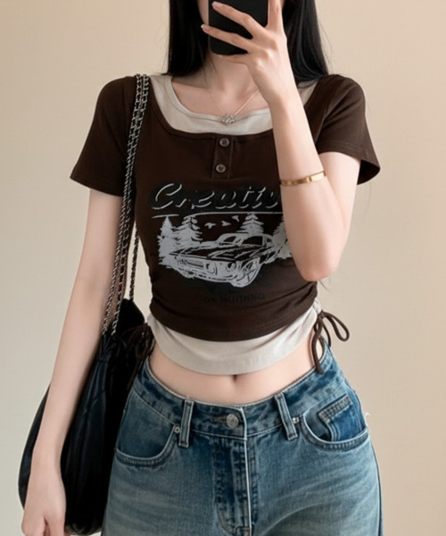 VIVID LADY(ビビッドレディー)の「レイヤード風 ドロスト クロップド 半袖Tシャツ(Tシャツ/カットソー・レディース・ブラック/チャコールグレー/ベージュ/ブラウン/ホワイト・FREE)」の22枚目の写真