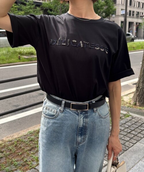 Jena espace merveilleux(ジェナ エスパスメルヴェイユ)の「ビーズ刺繍T(Tシャツ/カットソー・レディース・ブラック/ベージュ/オフホワイト・FREE)」の3枚目の写真
