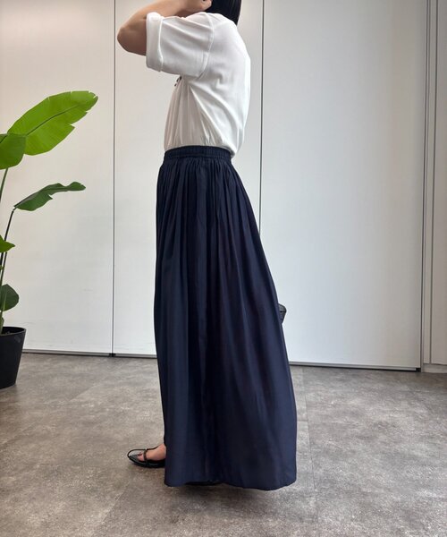 Jena espace merveilleux(ジェナ エスパスメルヴェイユ)の「ビーズ刺繍T(Tシャツ/カットソー・レディース・ブラック/ベージュ/オフホワイト・FREE)」の18枚目の写真