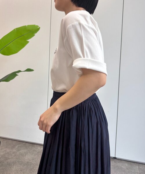 Jena espace merveilleux(ジェナ エスパスメルヴェイユ)の「ビーズ刺繍T(Tシャツ/カットソー・レディース・ブラック/ベージュ/オフホワイト・FREE)」の20枚目の写真
