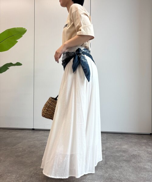 Jena espace merveilleux(ジェナ エスパスメルヴェイユ)の「ビーズ刺繍T(Tシャツ/カットソー・レディース・ブラック/ベージュ/オフホワイト・FREE)」の11枚目の写真