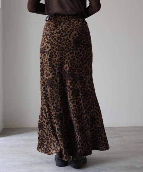 model：164cm. 着用サイズ：FREE