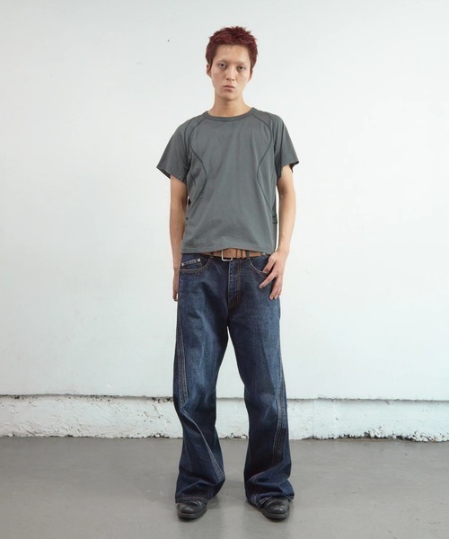 NVRFRGT(ネヴァーフォーゲット)の「3D TWISTED WIDE LEG JEANS(デニムパンツ・メンズ・インディゴブルー・1/2/3)」の6枚目の写真