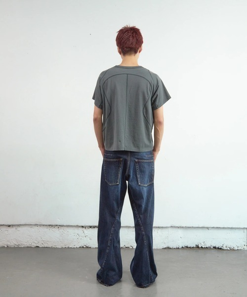NVRFRGT(ネヴァーフォーゲット)の「3D TWISTED WIDE LEG JEANS(デニムパンツ・メンズ・インディゴブルー・1/2/3)」の7枚目の写真