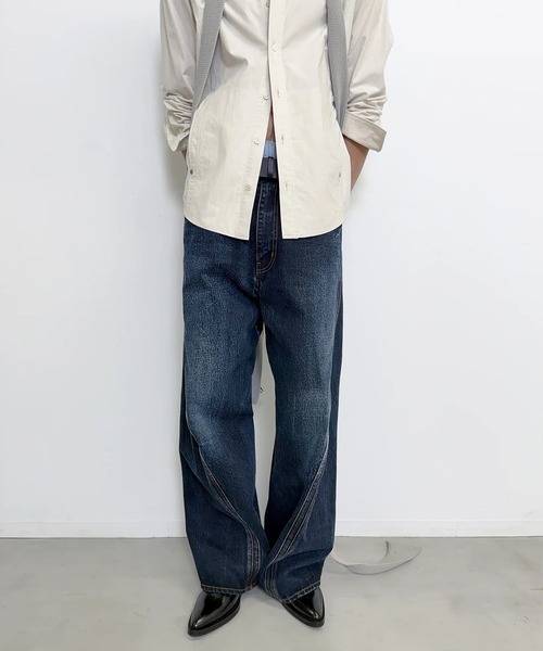 NVRFRGT(ネヴァーフォーゲット)の「3D TWISTED WIDE LEG JEANS(デニムパンツ・メンズ・インディゴブルー・1/2/3)」の11枚目の写真