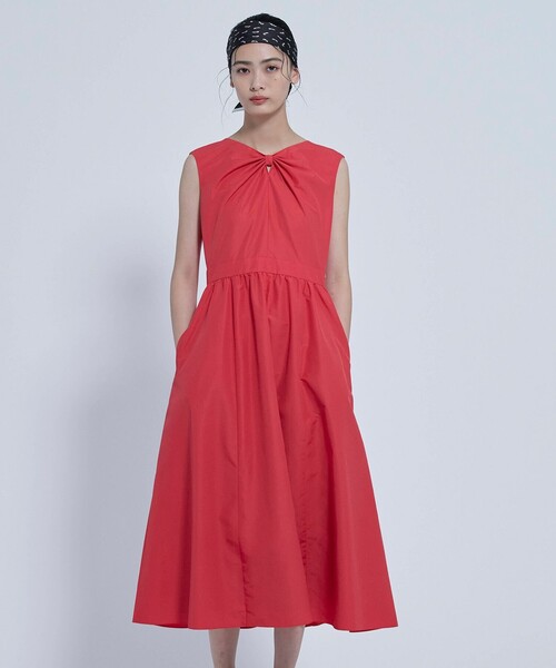 TOCCA(トッカ)の「RIBBON BOND DRESS ドレス(ワンピース・レディース・ネイビー系/ブラック系・0/4/2)」の9枚目の写真