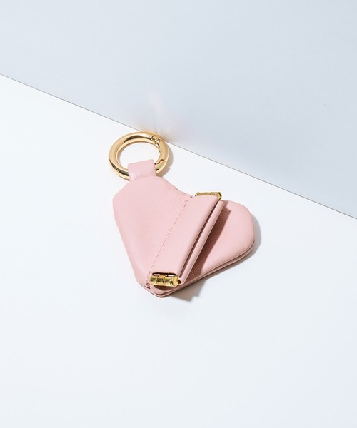 HASHIBAMI(ハシバミ)の「HASHIBAMI HEART MINI CHARM(キーホルダー・レディース・ブラック/ピンク・ONE SIZE)」の2枚目の写真