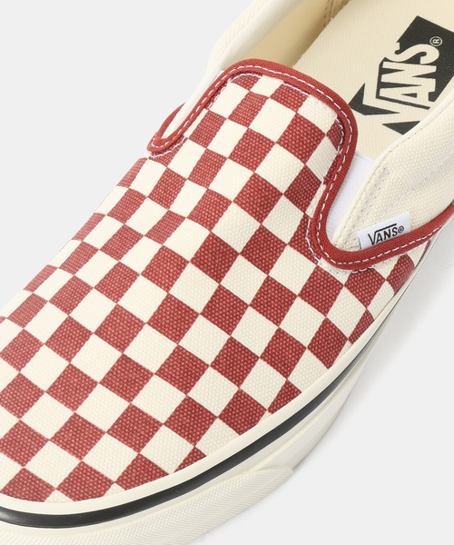 VANS(バンズ)の「VANS PREMIUM Classic Slip-On 98 VN000D9PGWR(スニーカー・メンズ・レッド・23cm/23.5cm/24cm/24.5cm/26cm/26.5cm/27.5cm)」の6枚目の写真