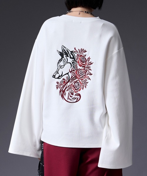Ellno Loset(エルノロゼット)の「ウルフローズ刺繍ロンT(Tシャツ/カットソー・メンズ・ブラック/オフホワイト・SMALL/MEDIUM/LARGE)」の2枚目の写真