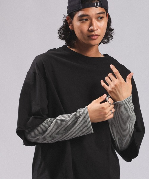RAGEBLUE（レイジブルー）の「STRIPED SLEEVE FAKE LAYERED LONG SLEEVE T-SHIRT/袖ボーダーフェイクレイヤードロンT（Tシャツ/カットソー・メンズ・グレー/ブラック・MEDIUM/LARGE）」の2枚目の写真