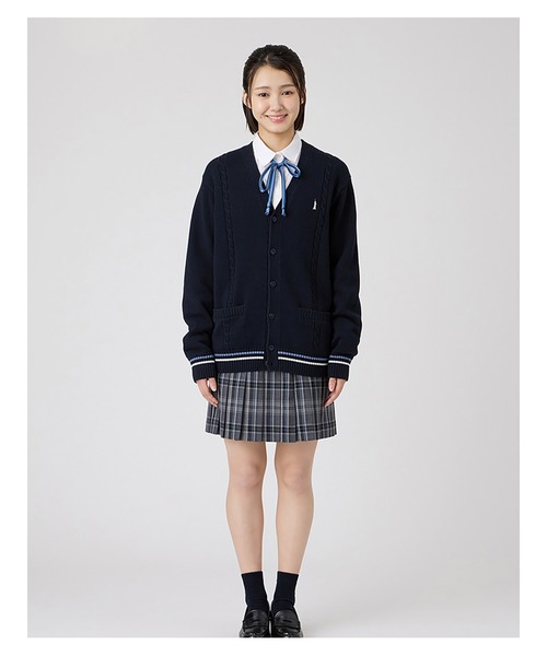 EASTBOY（イーストボーイ）の「カーディガン 綿×裏暖 プレーティング 7G ケーブル編 ライン入り 制服 スクールニット 中学生 高校生（カーディガン/ボレロ・キッズ・ネイビー/チャコール・11号/9号）」の5枚目の写真