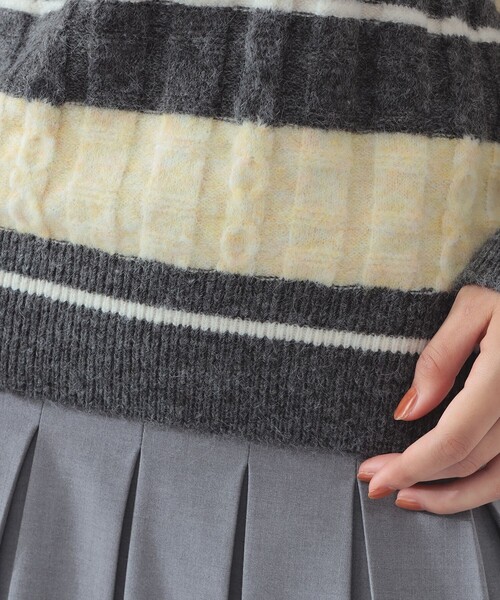 Ray BEAMS(レイビームス)の「ワイド ボーダー ポロ ニット(ニット/セーター・レディース・サックスブルー/クリーム・ONE SIZE)」の12枚目の写真