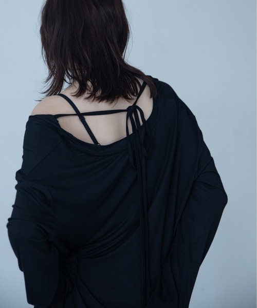 VACANCY（ヴァカンシー）の「バックオープンオーバーシアートップス/2WAY（Tシャツ/カットソー・レディース・ブラック/ホワイト/ブルー・FREE）」の10枚目の写真