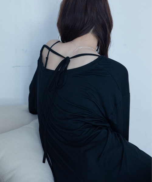 VACANCY（ヴァカンシー）の「バックオープンオーバーシアートップス/2WAY（Tシャツ/カットソー・レディース・ブラック/ホワイト/ブルー・FREE）」の11枚目の写真