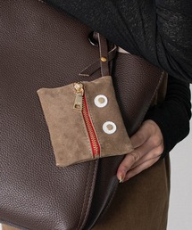 RIPANI（リパーニ）の「【RIPANI】スエードレザーチャームポーチ(Q67900)（ポーチ）」