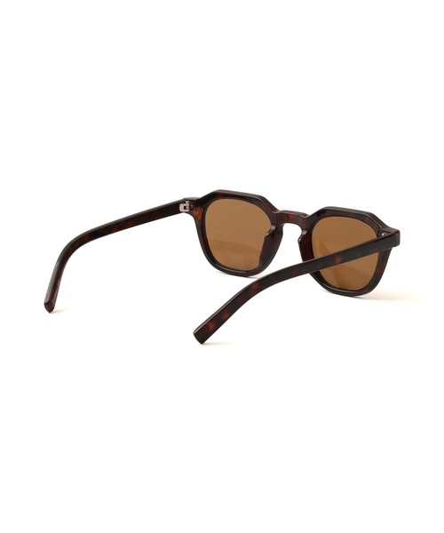 atmos pink(アトモスピンク)の「atmos pink Basic Frame Sunglasses / アトモス ピンク ベーシック フレーム サングラス(サングラス・レディース・ブラック/ブラウン・FREE)」の10枚目の写真