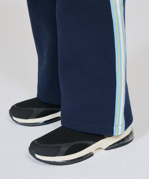 Champion(チャンピオン)の「【Champion/チャンピオン】レディース スポーツ スウェットパンツ(スウェットパンツ・レディース・チャコール/ダークネイビー・MEDIUM/LARGE)」の6枚目の写真