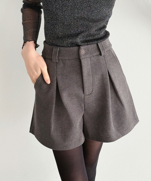 Jewelobe(ジュエローブ)の「ウールライクタックショートパンツ(その他パンツ・レディース・ブラック/グレー・S/M)」の18枚目の写真