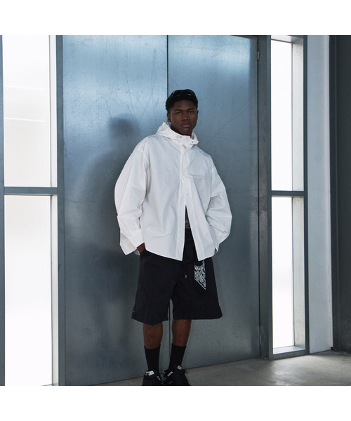 NIGHTWORKDEPT(ナイトワークデプト)の「Nylon Wide Shorts_2 Colors(その他パンツ・レディース・ブラック/アイボリー・SMALL/MEDIUM)」の2枚目の写真