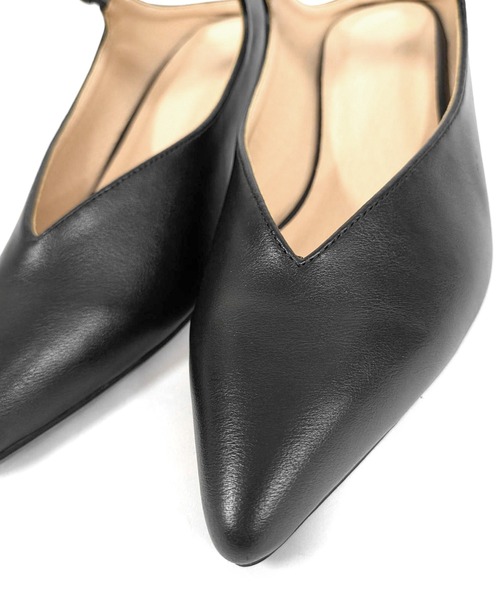 SOROTTO(ソロット)の「【軽量】5cmヒール ポインテッドトゥミュールサンダル パンプス(パンプス・レディース・ブラック/キャメル/シルバー・24.5cm/22.5cm/24.0cm/23.5cm/23.0cm)」の5枚目の写真