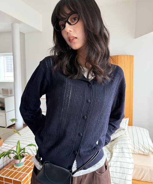 MUHET(ミュエータ)の「eyelet knit shirt cardigan / アイレットシャツカーディガン(カーディガン/ボレロ・レディース・チャコールグレー/ネイビー/レッド/ブラウン・FREE)」の16枚目の写真