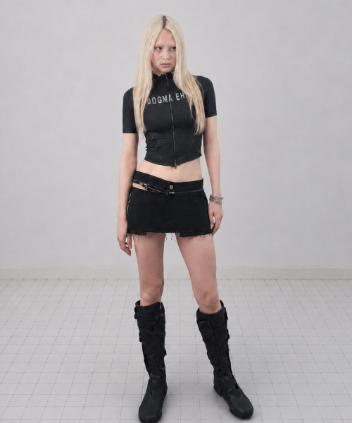 DOGMA EHKS(ドグマ エックス)の「ZIP BELT MINI SKIRT(スカート・レディース・その他・SMALL/MEDIUM)」の4枚目の写真