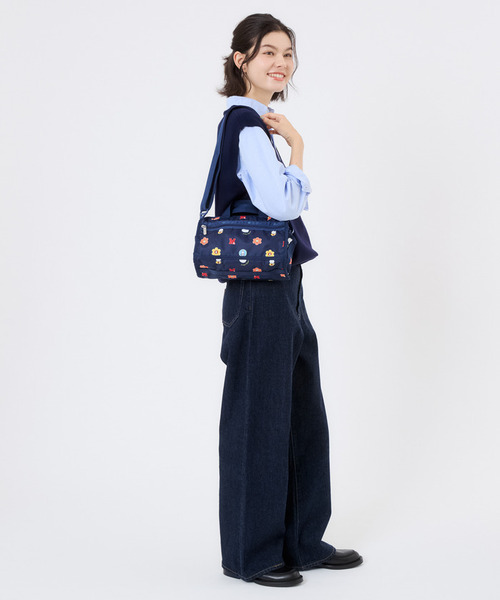 Miffy( ミッフィー)の「【LeSportsac×Miffy】MINI DUFFEL CROSSBODY ミッフィーネイビーポルカドット(ショルダーバッグ・レディース・ブルー・FREE)」の3枚目の写真