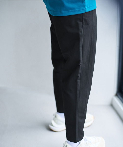AXCXM（アクスシーム）の「mp15537-URBAN TECH-TRAD TAPERED テーパードパンツ(AXM-BFA0016)（その他パンツ・メンズ・ブラウン/ブラック/アイボリー・M/XL/L）」の5枚目の写真