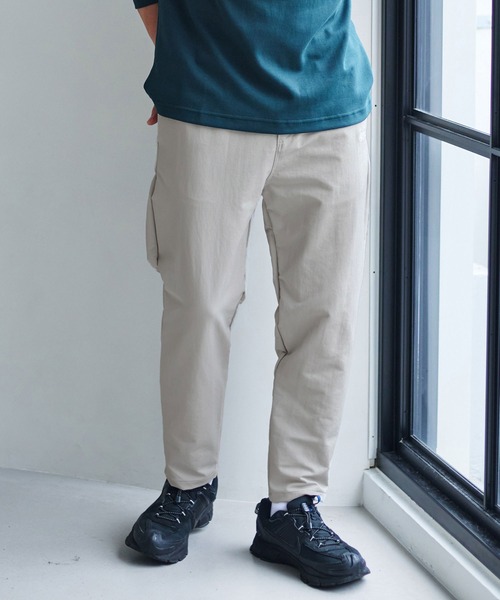 AXCXM（アクスシーム）の「mp15537-URBAN TECH-TRAD TAPERED テーパードパンツ(AXM-BFA0016)（その他パンツ・メンズ・ブラウン/ブラック/アイボリー・M/XL/L）」の17枚目の写真