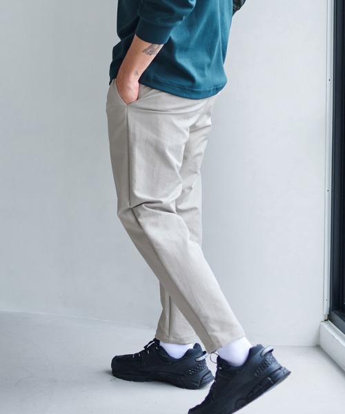 AXCXM（アクスシーム）の「mp15537-URBAN TECH-TRAD TAPERED テーパードパンツ(AXM-BFA0016)（その他パンツ・メンズ・ブラウン/ブラック/アイボリー・M/XL/L）」の18枚目の写真