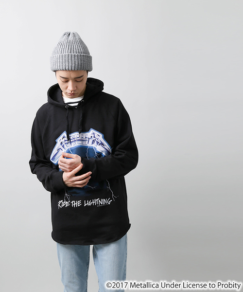 METALLICA（メタリカ）の「∴WEGO/METALLICAラグランパーカー（パーカー・メンズ・ブラック・LARGE/MEDIUM）」の12枚目の写真