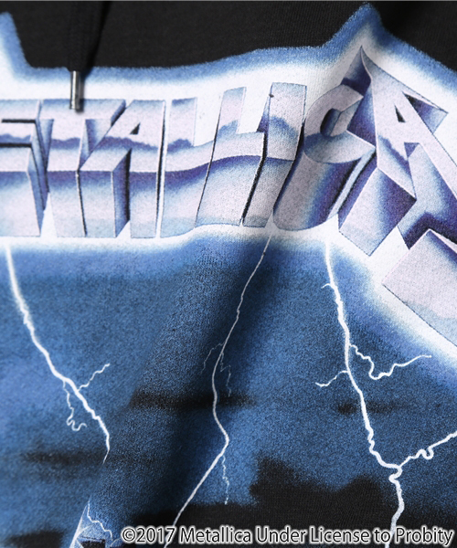 METALLICA（メタリカ）の「∴WEGO/METALLICAラグランパーカー（パーカー・メンズ・ブラック・LARGE/MEDIUM）」の17枚目の写真