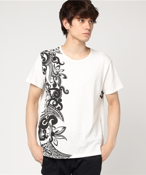 チャイハネ（チャイハネ）の「【チャイハネ】フラワートライバル MEN'S Tシャツ（Tシャツ/カットソー・メンズ・ブラック/ホワイト/イエロー・FREE）」の2枚目の写真