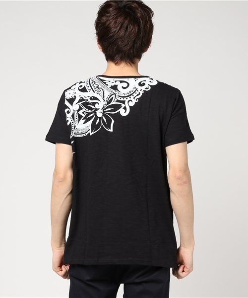 チャイハネ（チャイハネ）の「【チャイハネ】フラワートライバル MEN'S Tシャツ（Tシャツ/カットソー・メンズ・ブラック/ホワイト/イエロー・FREE）」の5枚目の写真