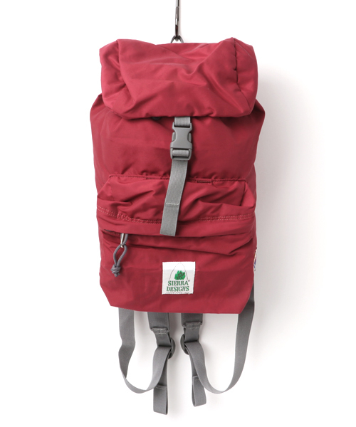 SIERRA DESIGNS(シェラデザイン)の「60/40(ロクヨン)クロス パッカブルデイパック/60/40 MINI SINPLEX(バックパック/リュック・レディース・グリーン/グリーン系その他/ダークネイビー/タン/バーガンディー/ブラック・FREE)」の6枚目の写真