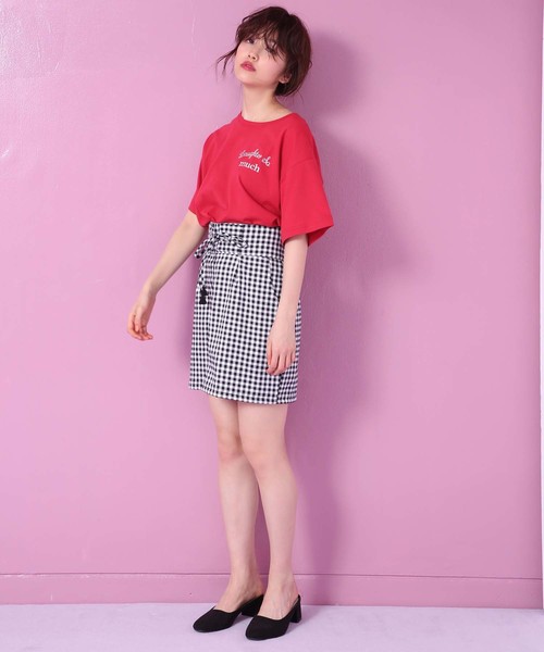 one after another NICE CLAUP(ワンアフターアナザーナイスクラップ)の「アソートロゴプリントTシャツ(Tシャツ/カットソー・レディース・レッド/オフホワイト/スミクロ・FREE)」の18枚目の写真