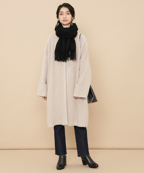 ADAM ET ROPE'（アダムエロペ）の「カシミヤストール（ストール