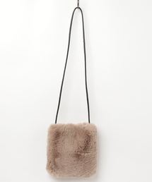 axes femme | ボリュームファーポシェット(ショルダーバッグ)