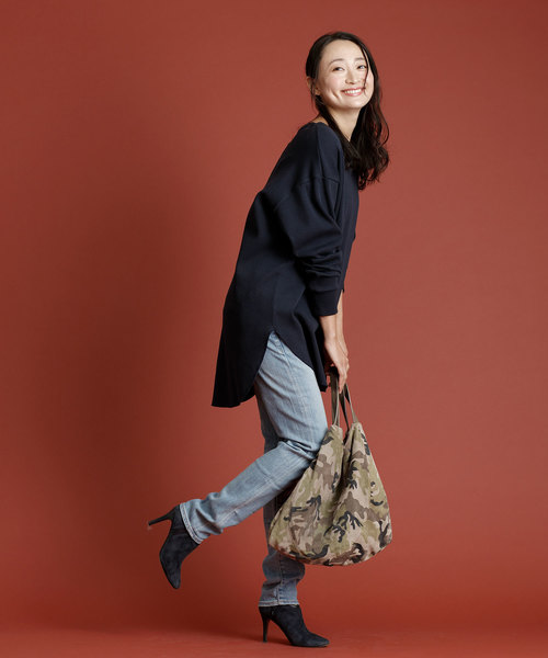 Munich（ミューニック）の「ストレッチサーマルバックヘンリーネックロングプルオーバー（Tシャツ/カットソー・レディース・ライトグレー/ネイビー/オフホワイト/サックスブルー/ピンク/ブラック/杢グレー/ベージュ・FREE）」の18枚目の写真