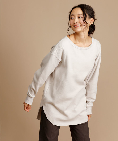 Munich（ミューニック）の「ストレッチサーマルバックヘンリーネックロングプルオーバー（Tシャツ/カットソー・レディース・ライトグレー/ネイビー/オフホワイト/サックスブルー/ピンク/ブラック/杢グレー/ベージュ・FREE）」の13枚目の写真