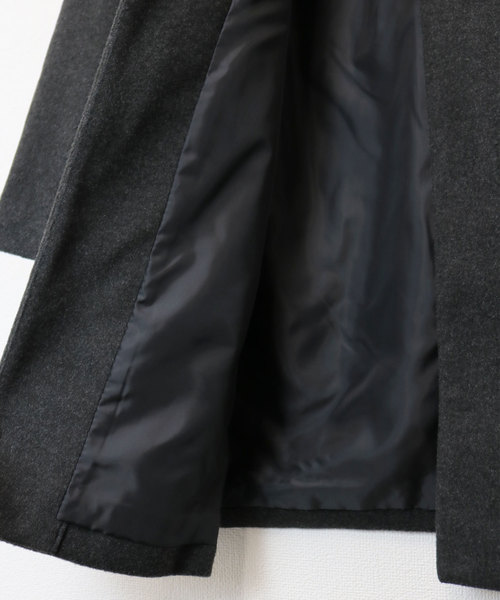 andme（アンドミー）の「チェスターコート ロングコート（チェスターコート・レディース・チャコールグレー/ブラック/グレー/ボルドー/キャメル・M）」の10枚目の写真