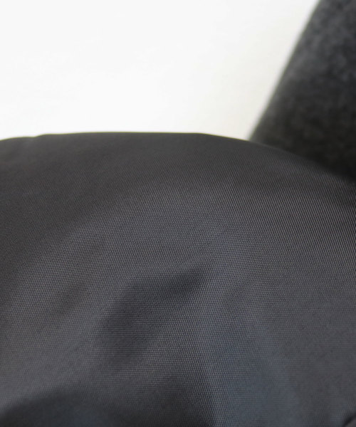 andme（アンドミー）の「チェスターコート ロングコート（チェスターコート・レディース・チャコールグレー/ブラック/グレー/ボルドー/キャメル・M）」の14枚目の写真