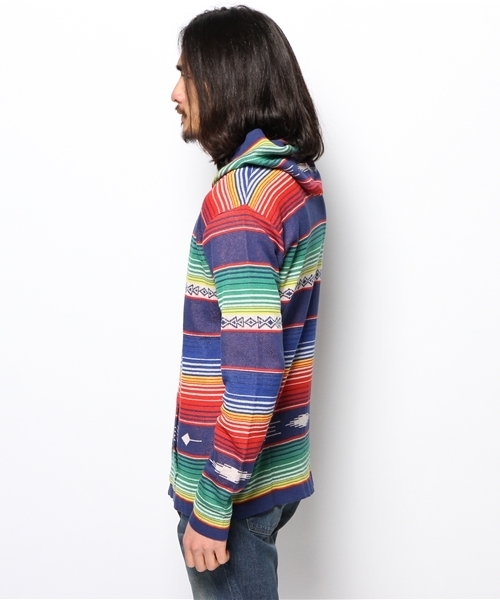 BEAMS PLUS（ビームスプラス）の「○SALTWATER COWBOY×BEAMS PLUS / 別注 ナバホ サラペ柄パーカー（パーカー・メンズ・ブラウン/ネイビー・LARGE/SMALL/X-LARGE/MEDIUM）」の4枚目の写真