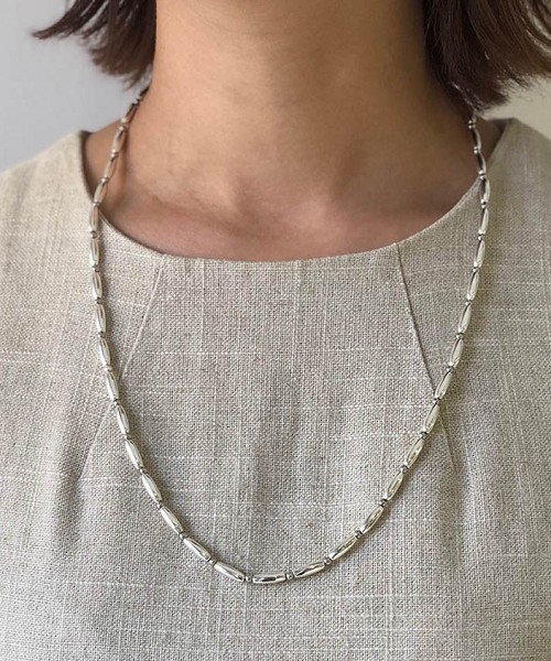 TODAYFUL（トゥデイフル）の「ミックスビーズネックレス（ネックレス・レディース・シルバー・FREE）」の5枚目の写真