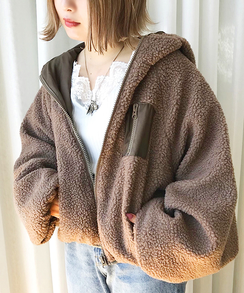 apres jour（アプレジュール）の「もこもこフードボアブルゾン【ZOZOTOWN限定アイテム】19AW★（ブルゾン・レディース・オフホワイト/モカ/ラベンダー/ライトベージュ/グレイッシュブルー・フリー）」の10枚目の写真